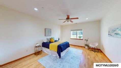 805 3rd Avenue S Clear Lake IA 50428