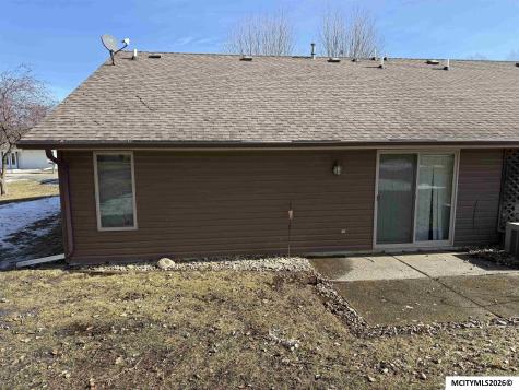380 S Yorktown Pike #22 Mason City IA 50401