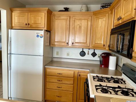 414 E Lake Street #3 Ventura IA 50482