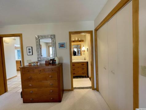 414 E Lake Street #3 Ventura IA 50482