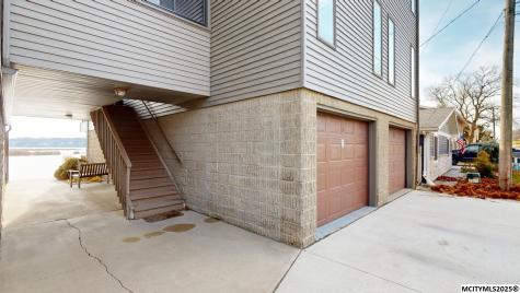 414 E Lake Street #3 Ventura IA 50482