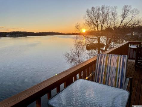 414 E Lake Street #3 Ventura IA 50482