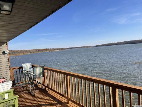 414 E Lake Street #3 Ventura IA 50482