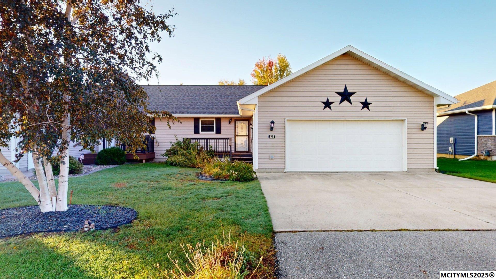 227 Westview Drive S Rockwell IA 50469