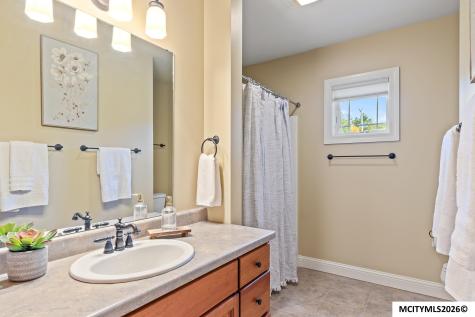 516 Lexington Drive Clear Lake IA 50428