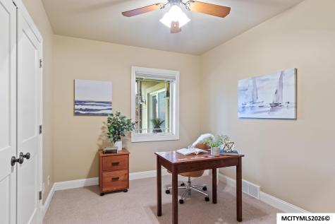 516 Lexington Drive Clear Lake IA 50428
