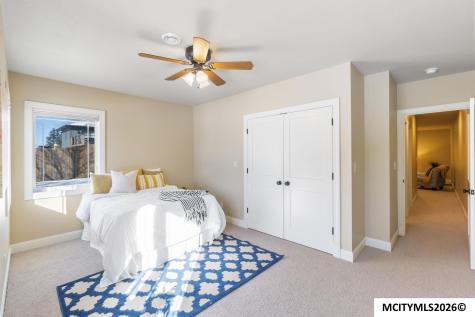 516 Lexington Drive Clear Lake IA 50428