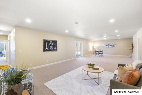 516 Lexington Drive Clear Lake IA 50428