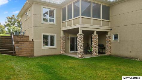 516 Lexington Drive Clear Lake IA 50428