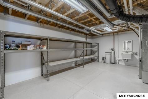 516 Lexington Drive Clear Lake IA 50428