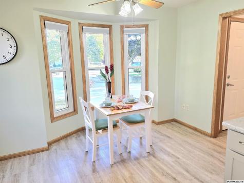 2107 Springview Drive Mason City IA 50401