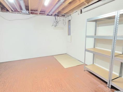 2107 Springview Drive Mason City IA 50401