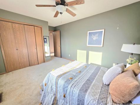 3431 Brandywine Road Mason City IA 50401