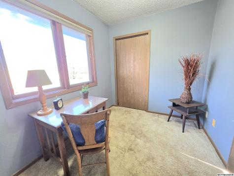 3431 Brandywine Road Mason City IA 50401