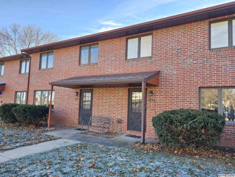 3431 Brandywine Road Mason City IA 50401