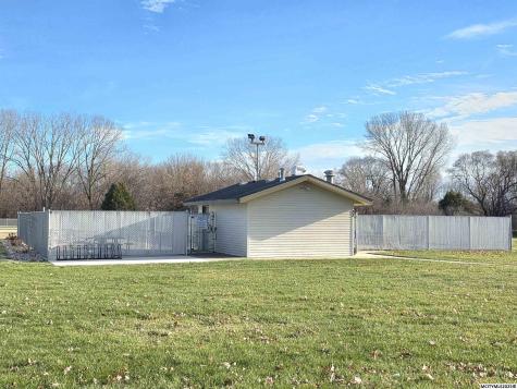 3431 Brandywine Road Mason City IA 50401
