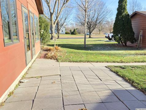 3431 Brandywine Road Mason City IA 50401