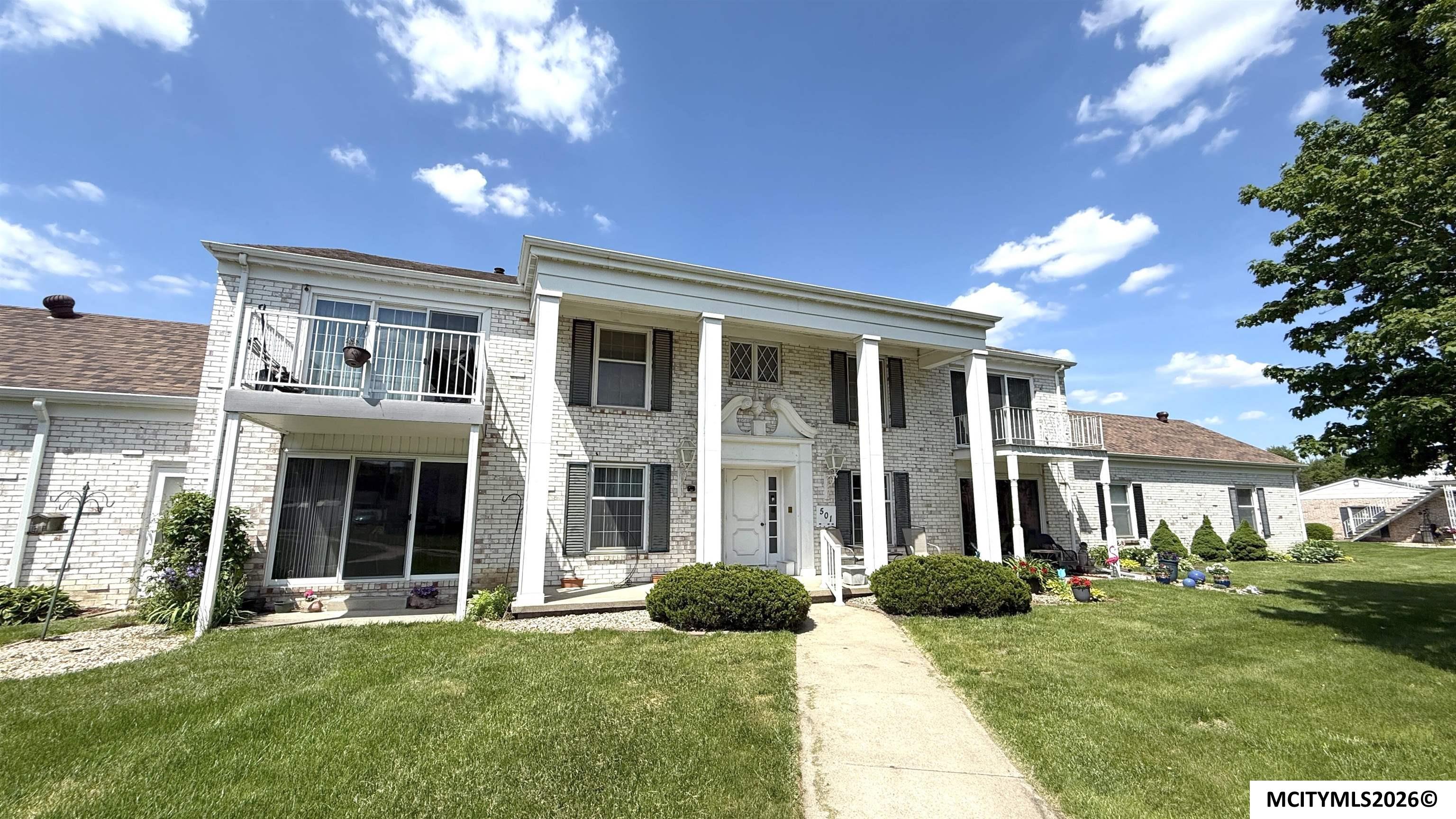 501 S Tennessee Place #C303 Mason City IA 50401