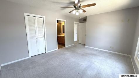 501 S Tennessee Place #C303 Mason City IA 50401