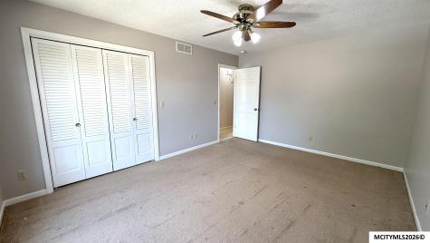 501 S Tennessee Place #C303 Mason City IA 50401