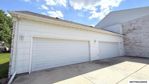 501 S Tennessee Place #C303 Mason City IA 50401