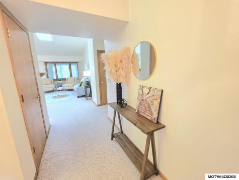 1230 Plymouth Road #6 Mason City IA 50401