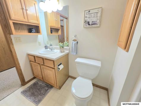 1230 Plymouth Road #6 Mason City IA 50401