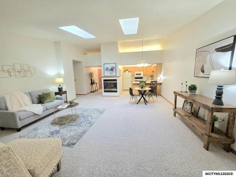 1230 Plymouth Road #6 Mason City IA 50401
