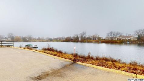 630 Briarstone Drive #205 Mason City IA 50401