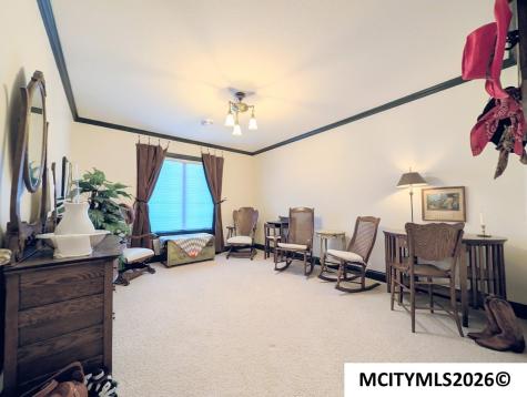 2030 Hunters Ridge Drive Mason City IA 50401