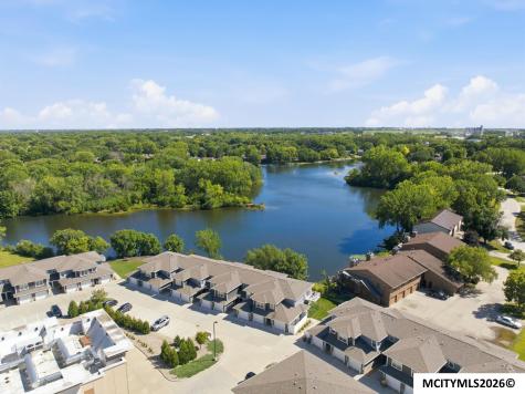 635 Briarstone Drive Mason City IA 50401