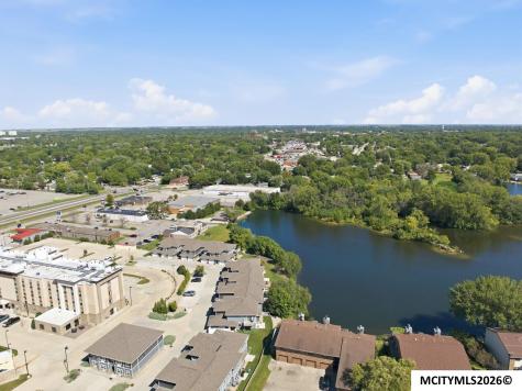 635 Briarstone Drive Mason City IA 50401