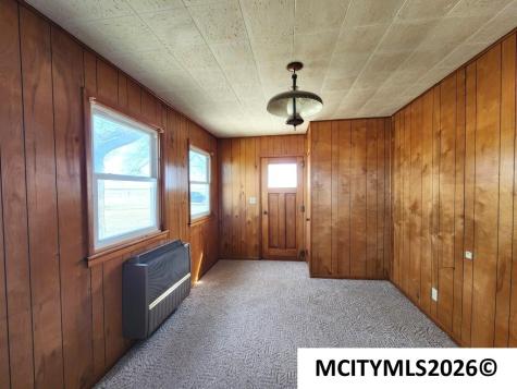2388 Raven Avenue Sheffield IA 50475