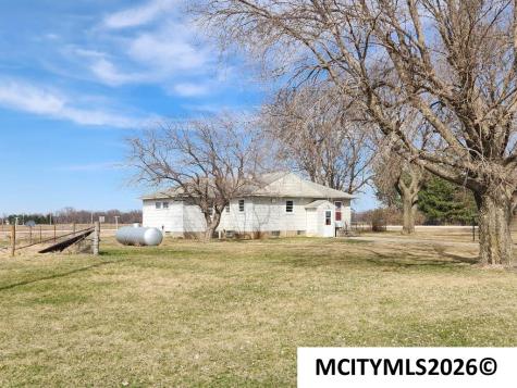 2388 Raven Avenue Sheffield IA 50475