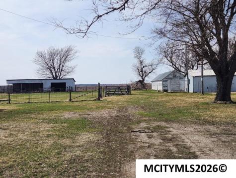 2388 Raven Avenue Sheffield IA 50475