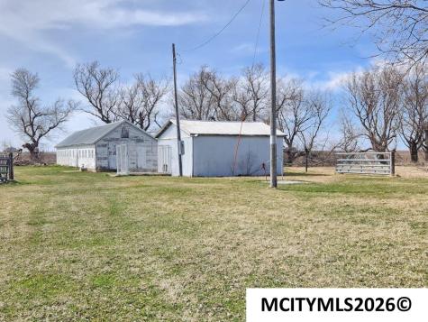 2388 Raven Avenue Sheffield IA 50475