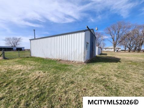 2388 Raven Avenue Sheffield IA 50475