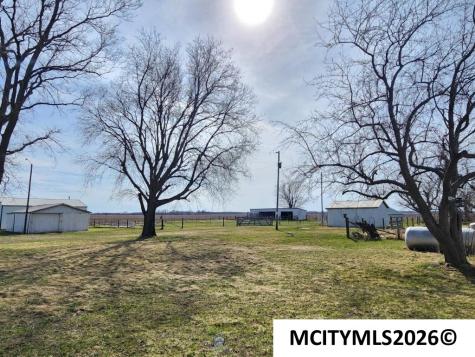 2388 Raven Avenue Sheffield IA 50475