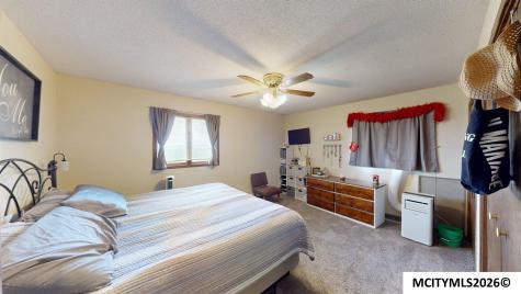 10910 Ulmus Avenue Rockford IA 50468