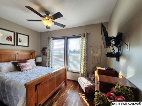 940 250th Street Sheffield IA 50475