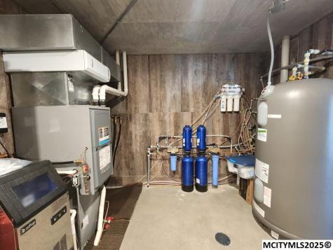 940 250th Street Sheffield IA 50475