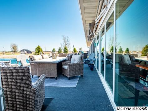 940 250th Street Sheffield IA 50475