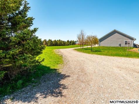 940 250th Street Sheffield IA 50475