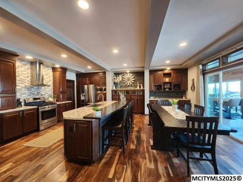 940 250th Street Sheffield IA 50475