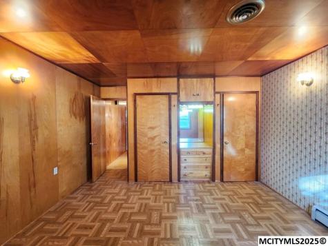 504 South Street Plymouth IA 50464