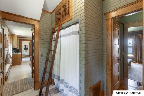 1710 230th Street Rockford IA 50468