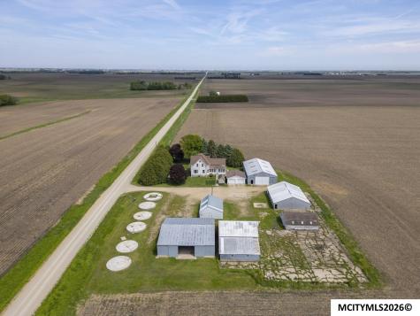 1710 230th Street Rockford IA 50468