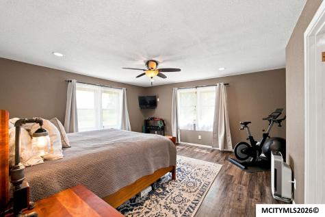 2131 190th Street Charles City IA 50616