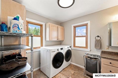 2131 190th Street Charles City IA 50616