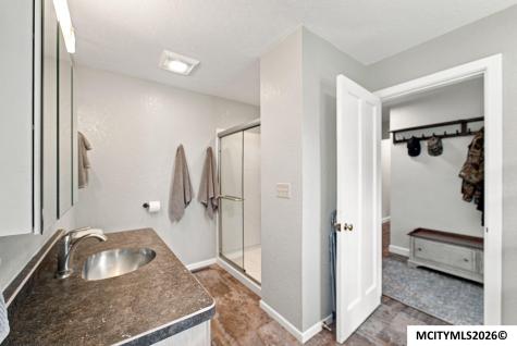 2131 190th Street Charles City IA 50616